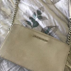 Michael Kors Jet Set travel large chain purse